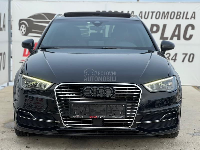 Audi e-tron PANO / LED