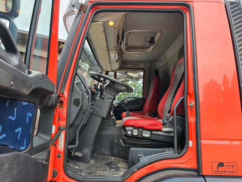 Iveco AD 260T41 / LA2262
