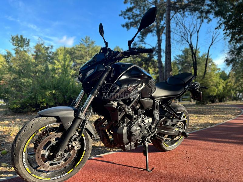 Yamaha mt07