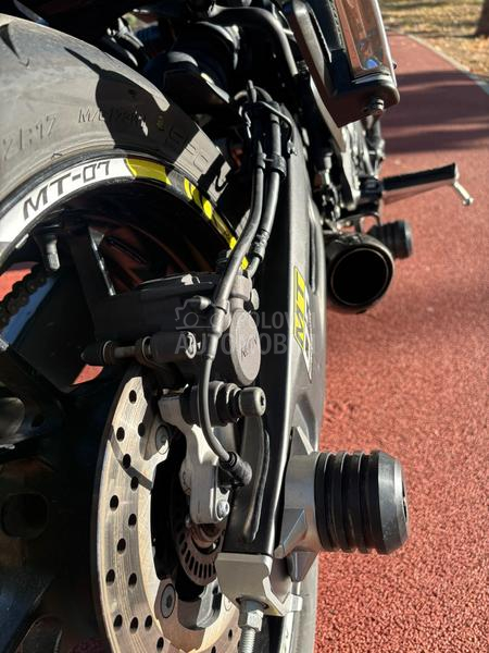 Yamaha mt07