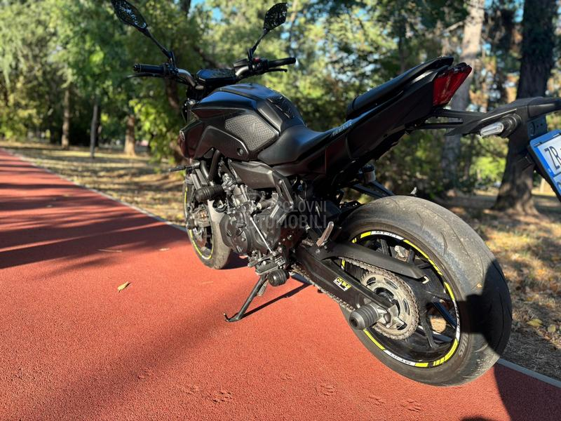 Yamaha mt07