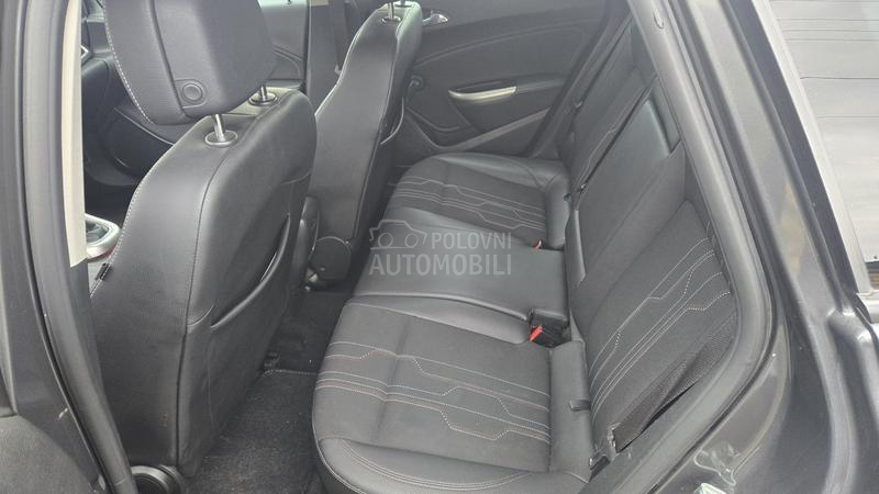 Opel Astra J 1.7 Cdti