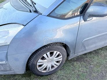 Levo krilo EZWD za Citroen C4 Picasso