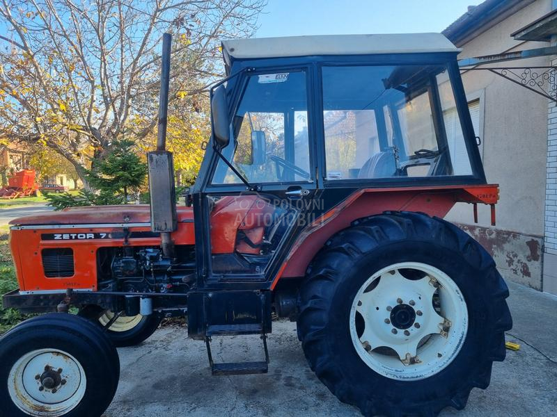 Zetor 7011