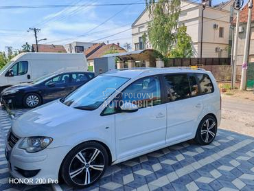 Volkswagen Touran 1.4 TSI R-line DSG