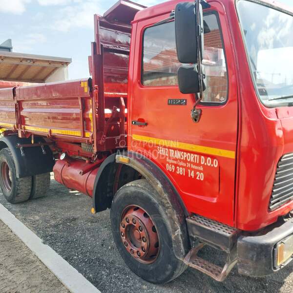 Mercedes Benz 1622 miler kiper