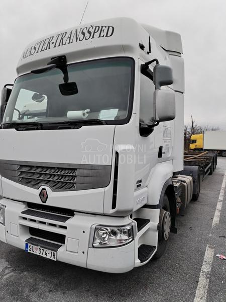 Renault Premium