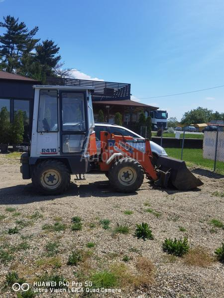 Kubota R410