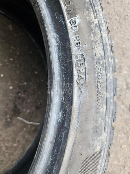 Hankook 255/40 R20 Zimska