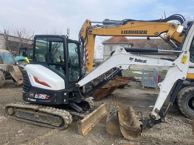 Bobcat E35z