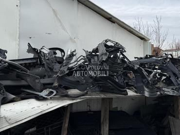 Vezni lim za Mercedes Benz C 180, C 200, C 220 ... od 2001. do 2008. god.