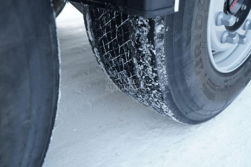 Mega Poluprikolica/IMP3616