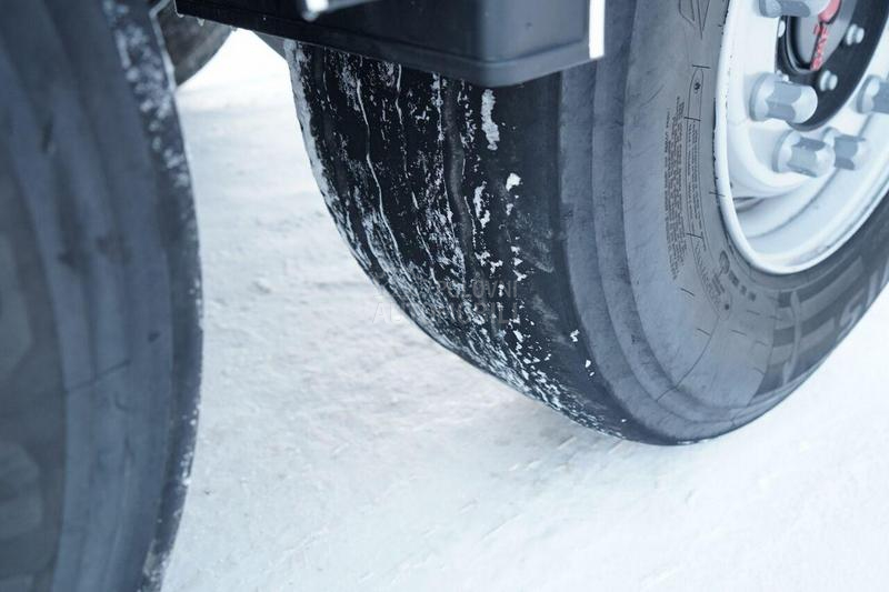 Mega Poluprikolica/IMP3616