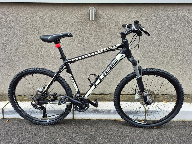 Cube Acid competition line