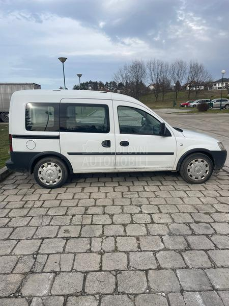 Opel Combo 1.3 CDTI
