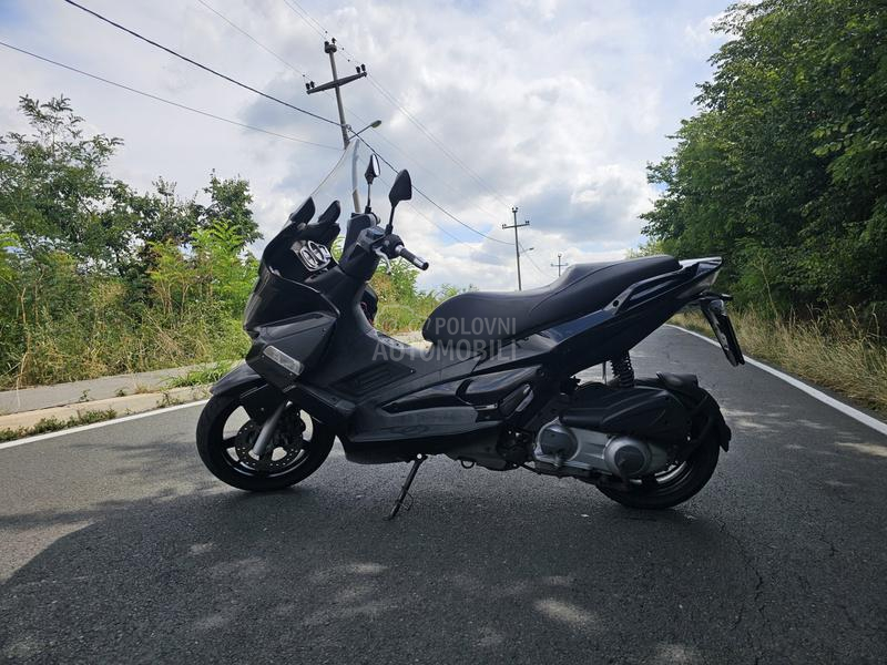 Gilera Nexus AKRAPOVIĆ
