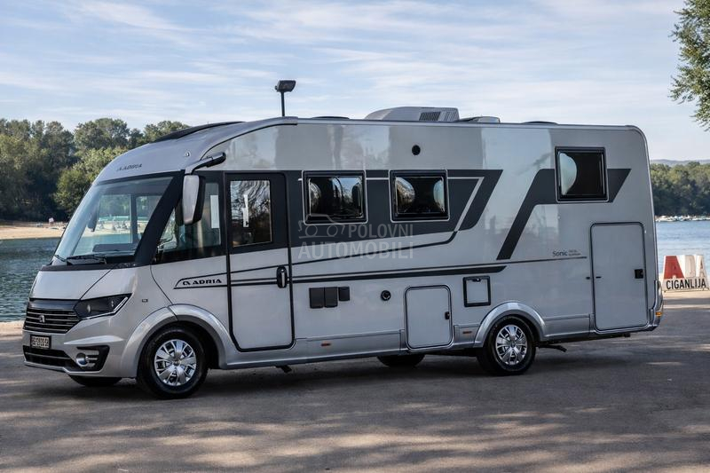 Adria Sonic Supreme 700 DL
