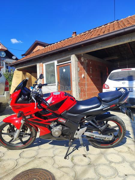 Honda Cbr125r