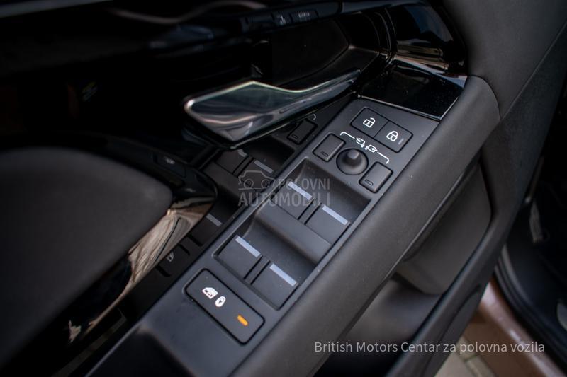 Land Rover Range Rover Evoque Dynamic SE  D165