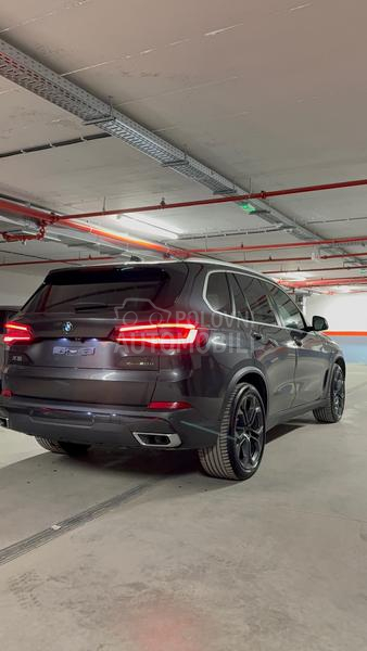 BMW X5 40d