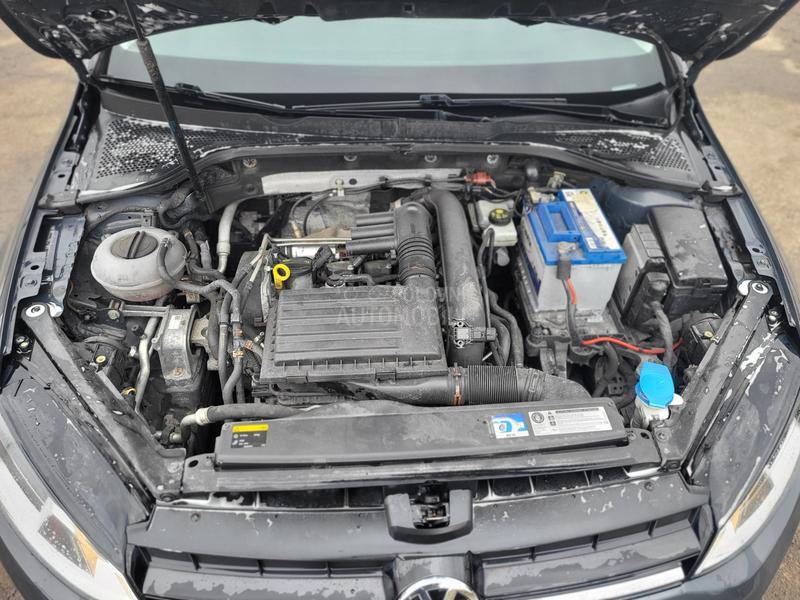 Volkswagen Golf 7 1.2 TSI