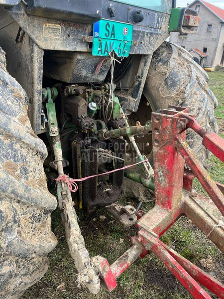 John Deere 4240s sa plugom