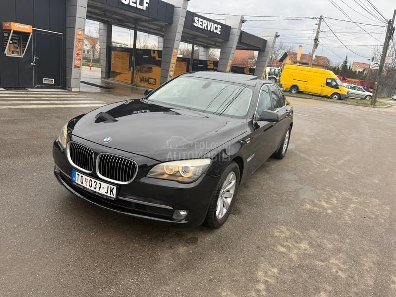 BMW 730 