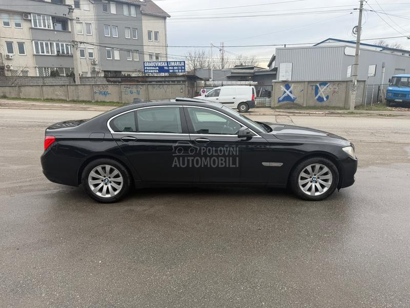 BMW 730 