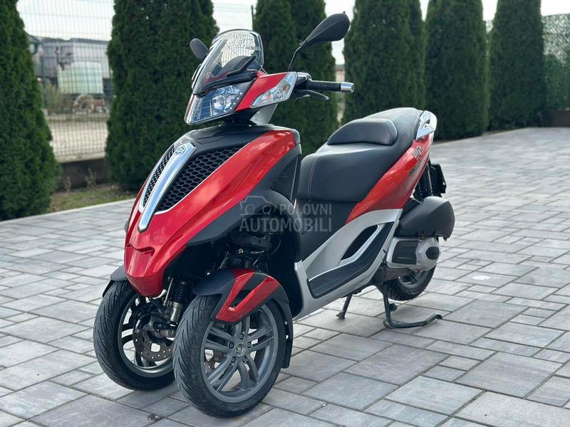 Piaggio MP3 Yourban