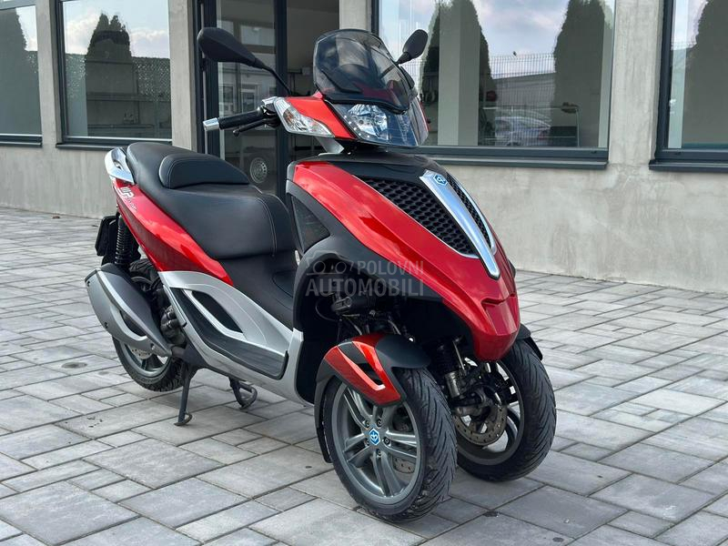 Piaggio MP3 Yourban
