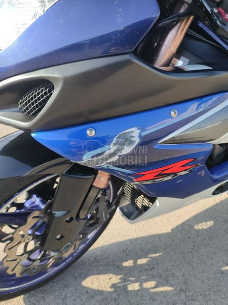 Suzuki GSXR 1000 K6