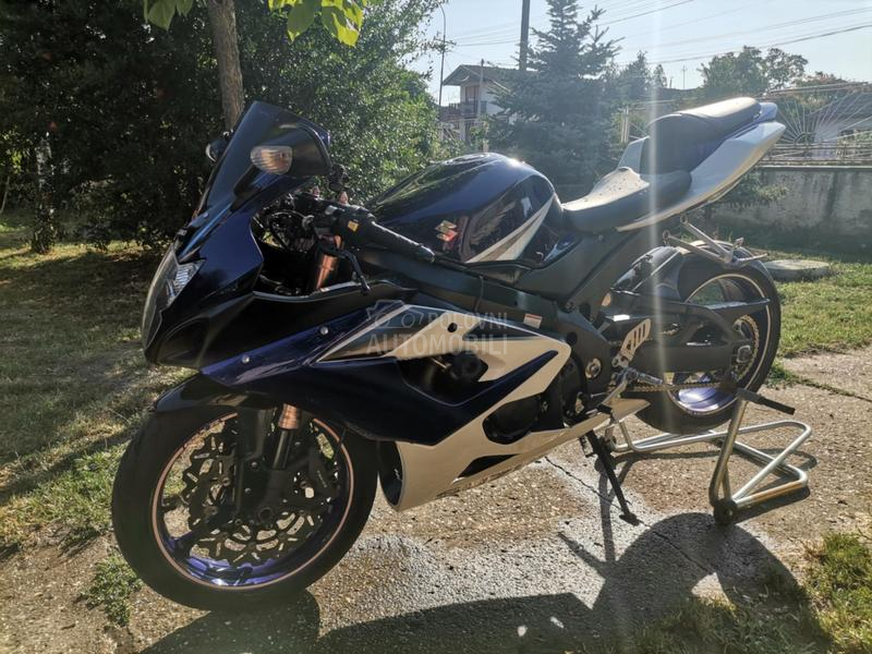 Suzuki GSXR 1000 K6