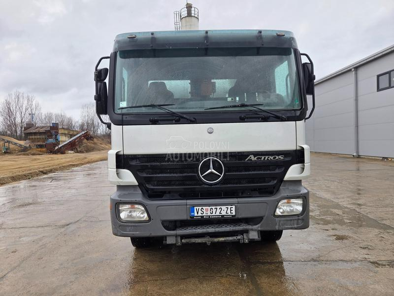 Mercedes Benz Sa liebher trakom 16m