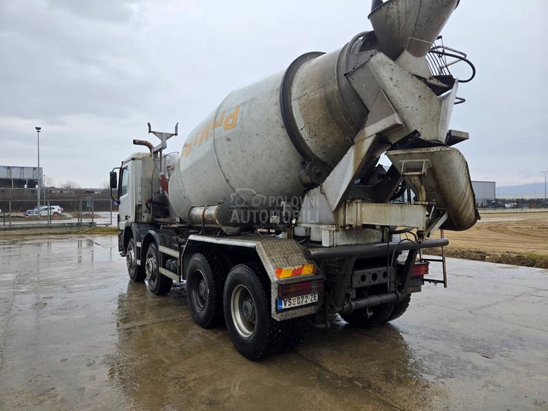 Mercedes Benz Sa liebher trakom 16m