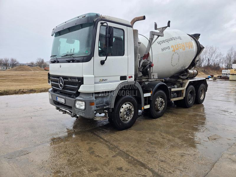 Mercedes Benz Sa liebher trakom 16m