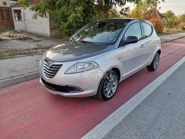 Lancia Ypsilon 0.9 Platinum CH