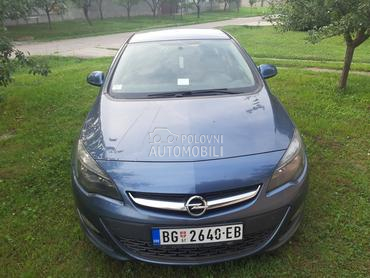 Opel Astra J 