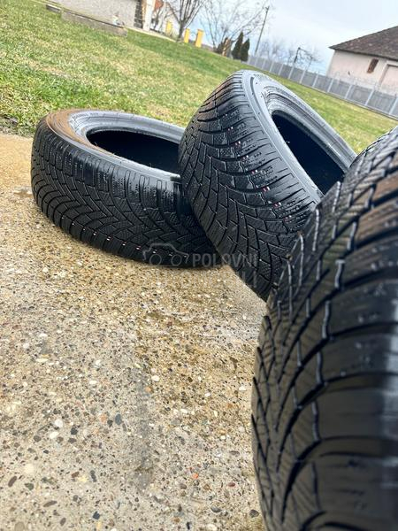 Bridgestone 185/60 R14 Zimska