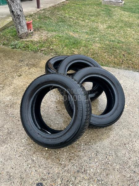 Bridgestone 185/60 R14 Zimska