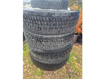 Ostalo 295/80 R22.5 Zimska