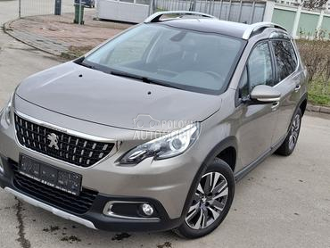 Peugeot 2008 ALLURE 1/1