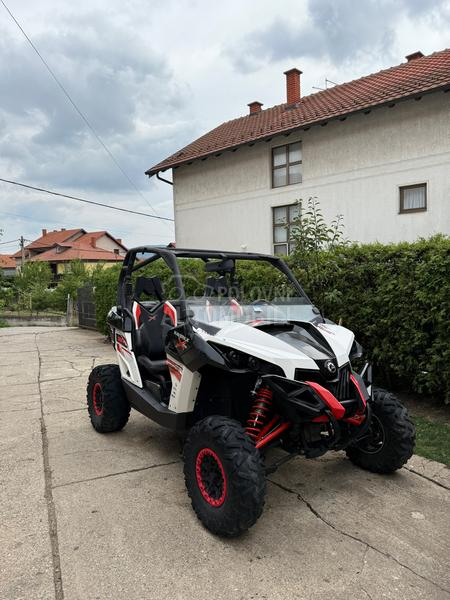 Can-Am MAVERICK 1000R