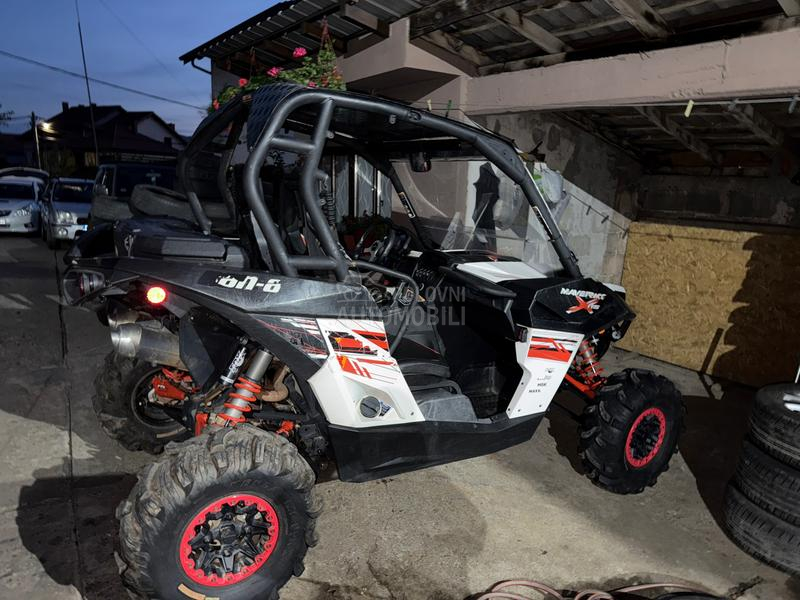 Can-Am MAVERICK 1000R