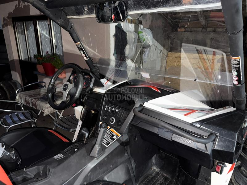 Can-Am MAVERICK 1000R