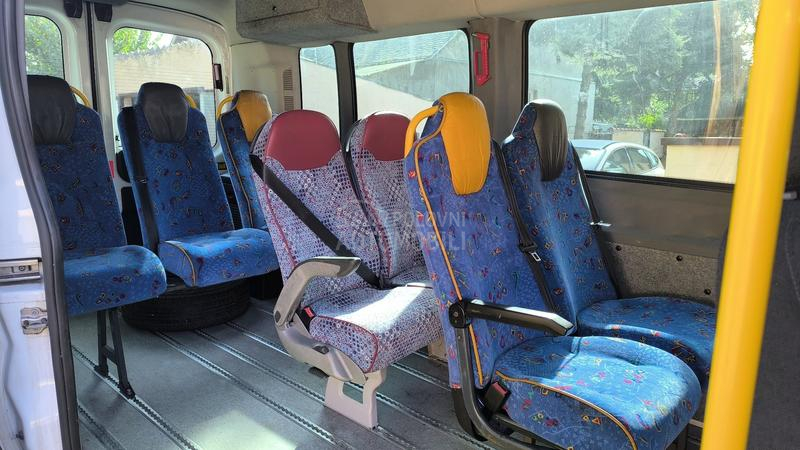 Ford Transit 2.2 9 sed moja doplata