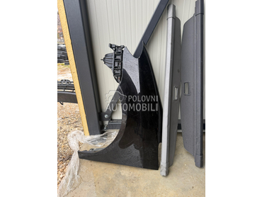 Blatobarn krilo za Volkswagen Touran od 2008. do 2019. god.