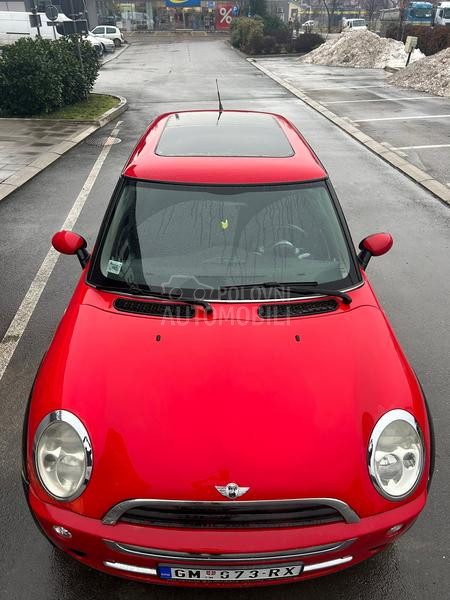 MINI One 