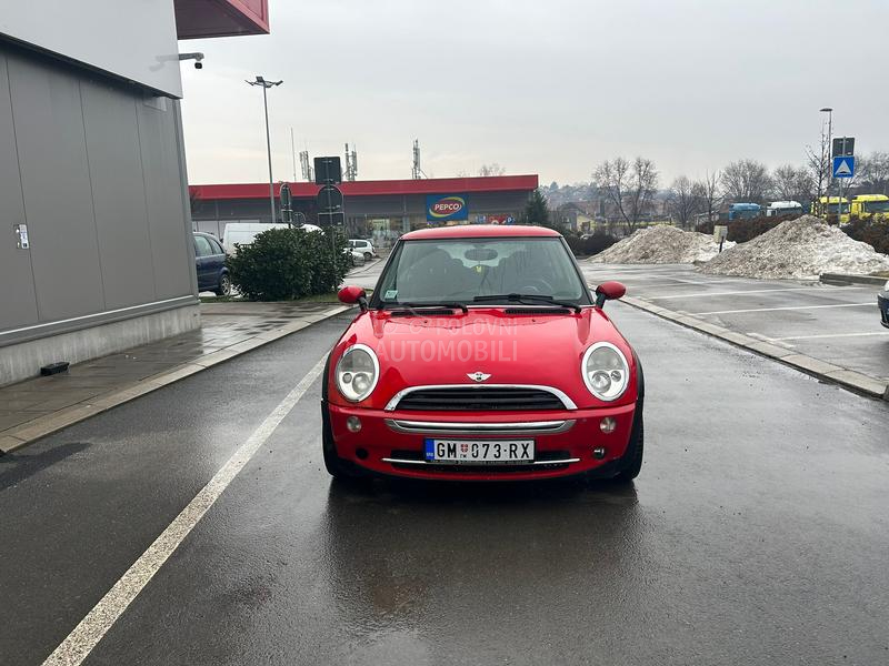 MINI One 