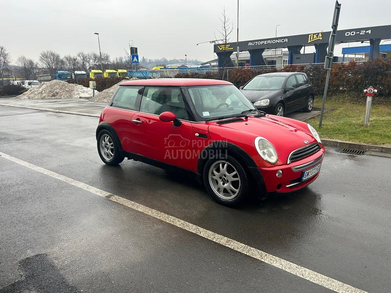 MINI One 