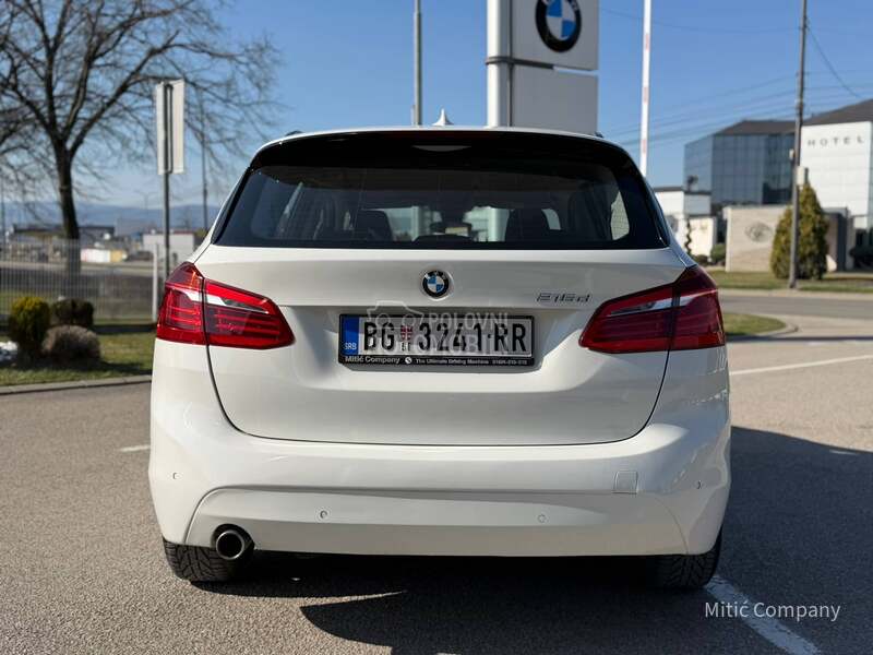 BMW 216 